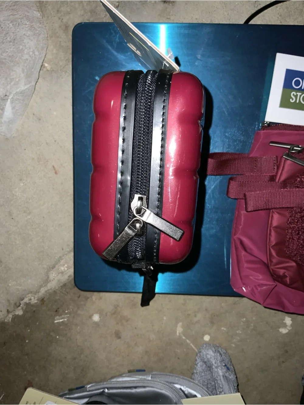 Open Story accessory case & pouches - Burgundy